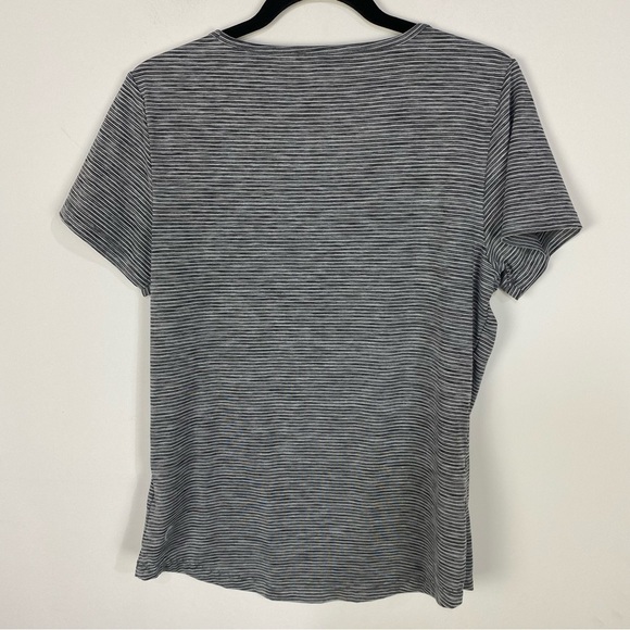 Zyia Grey Striped Short Sleeve Activewear Workout Athletic Running - Picture 2 of 3